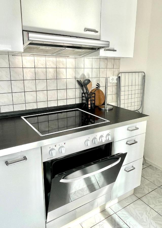 Eindrucksvolles Gruppen- Und Monteursloft Apartment Edingen-Neckarhausen Exterior foto